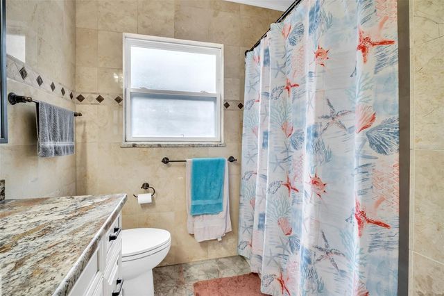 2796 FOREST PARKWAY S, Largo, FL 33771