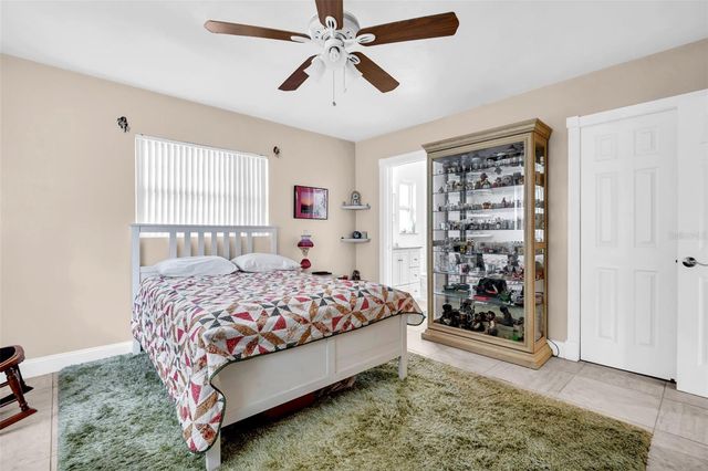 2796 FOREST PARKWAY S, Largo, FL 33771