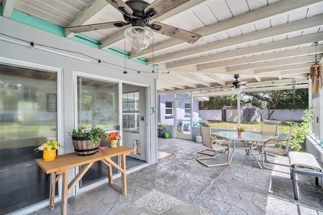 2796 FOREST PARKWAY S, Largo, FL 33771