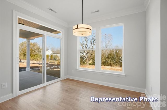 8422 Acadia Parkway, Sherrills Ford, NC 28673