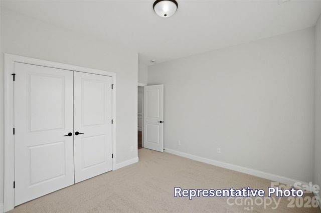 8422 Acadia Parkway, Sherrills Ford, NC 28673