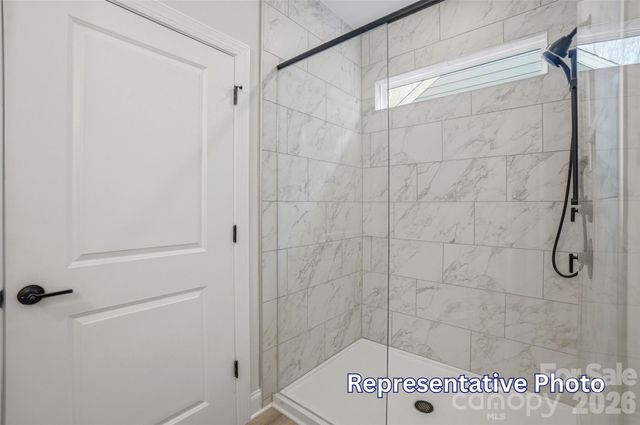 8422 Acadia Parkway, Sherrills Ford, NC 28673