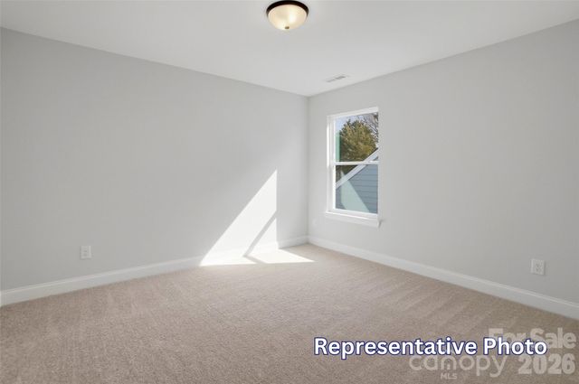 8422 Acadia Parkway, Sherrills Ford, NC 28673