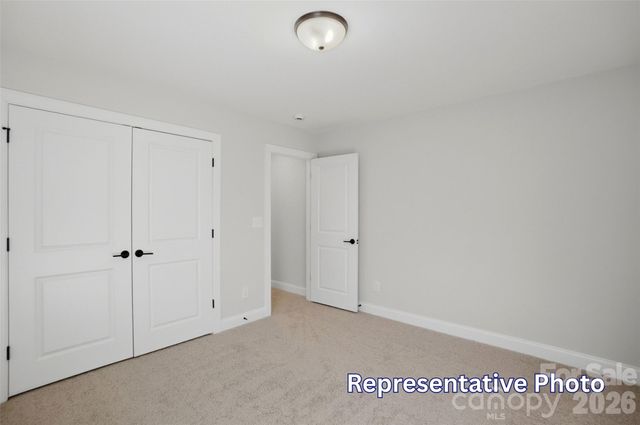 8422 Acadia Parkway, Sherrills Ford, NC 28673