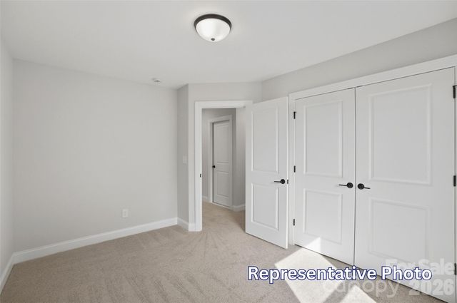 8422 Acadia Parkway, Sherrills Ford, NC 28673