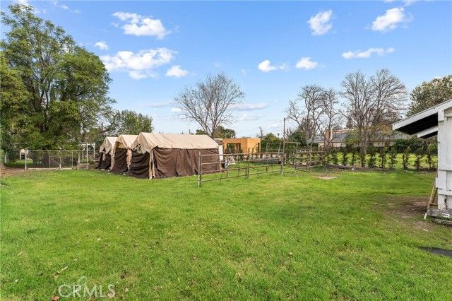 23440 Collins Street, Woodland Hills (los Angeles), CA 91367