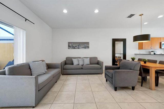 3011 RED GINGER ROAD, Kissimmee, FL 34747