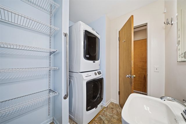 3914 Harwich Lane, Jackson, MI 49201