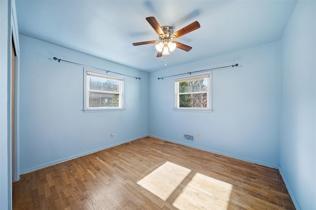 3914 Harwich Lane, Jackson, MI 49201