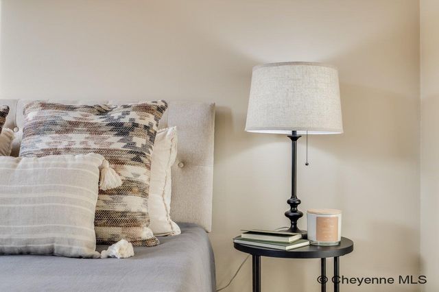 2400 HELEN AVE, Cheyenne, WY 82009