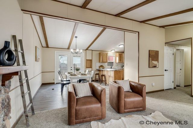 2400 HELEN AVE, Cheyenne, WY 82009