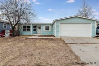2400 HELEN AVE, Cheyenne, WY 82009
