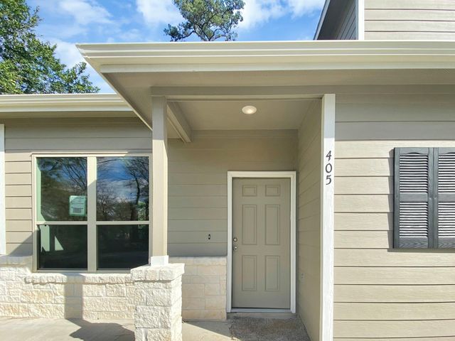 405 Mohawk Drive, Conroe, TX 77316