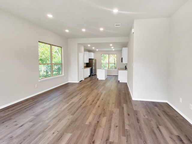 405 Mohawk Drive, Conroe, TX 77316