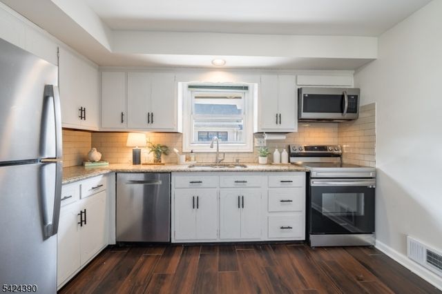 777 Springfield Ave 1, Summit City, NJ 07901