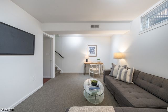 777 Springfield Ave 1, Summit City, NJ 07901