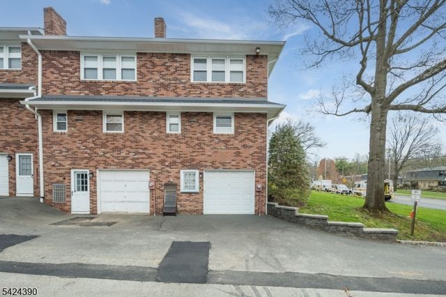 777 Springfield Ave 1, Summit City, NJ 07901