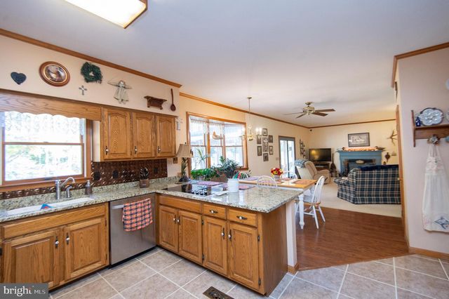 24276 ASBURY DR, Denton, MD 21629