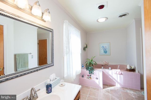 24276 ASBURY DR, Denton, MD 21629