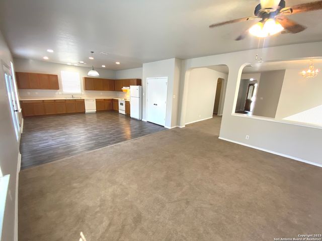 7603 DUELING OAK, San Antonio, TX 78254