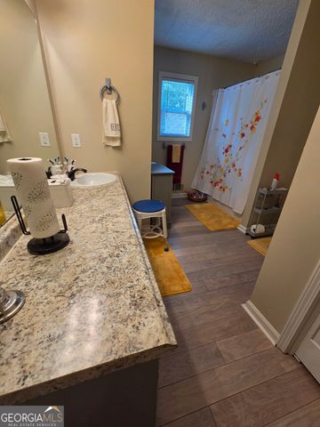2710 Phillips Drive SW, Marietta, GA 30064