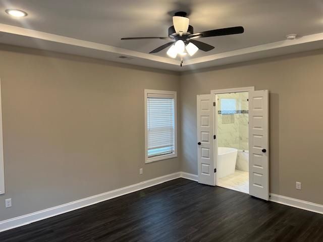 565 HOLDEN DR E, Cordova, TN 38018