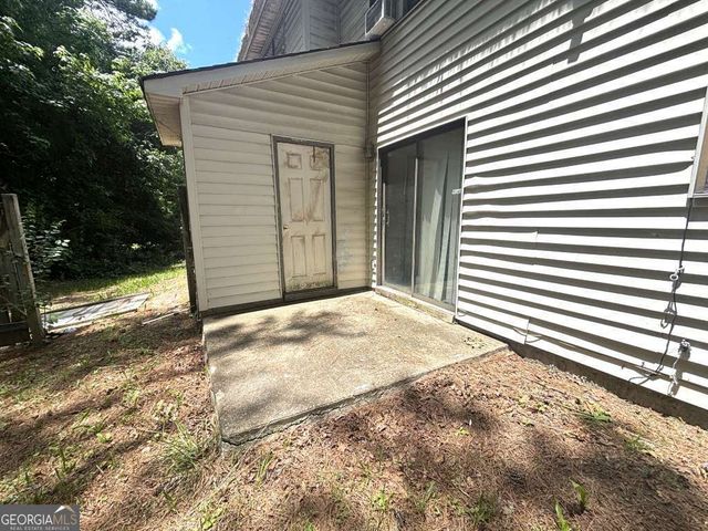 906 Silverwood Drive, Atlanta, GA 30349