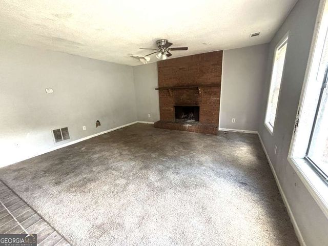 906 Silverwood Drive, Atlanta, GA 30349