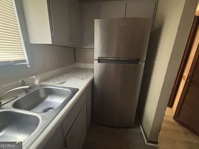 906 Silverwood Drive, Atlanta, GA 30349