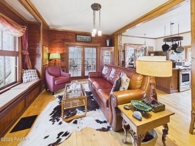 1022 S River Drive, Arnaudville, LA 70512