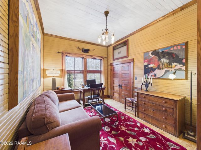 1022 S River Drive, Arnaudville, LA 70512