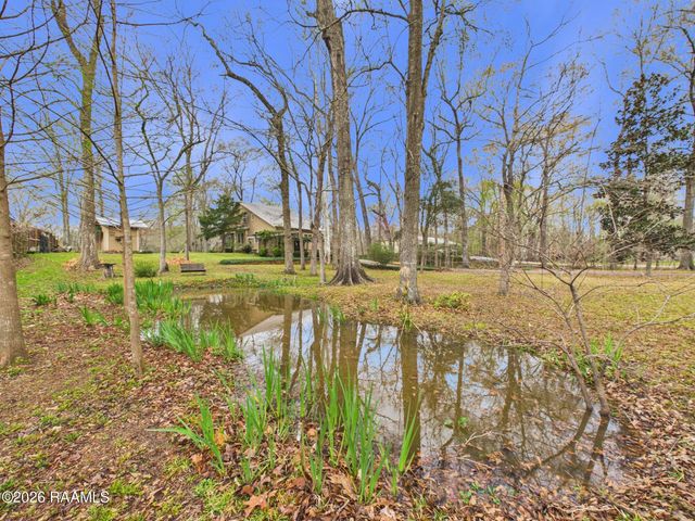 1022 S River Drive, Arnaudville, LA 70512