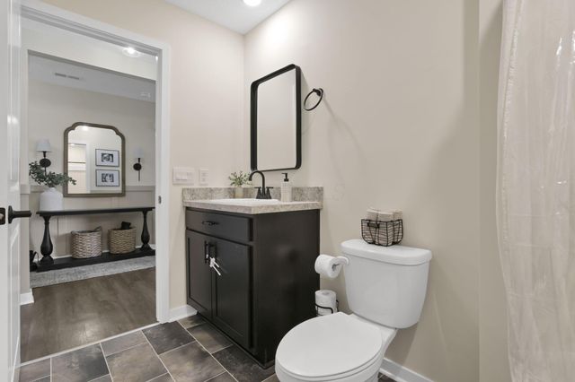 415 St James Gate, Newark, OH 43055