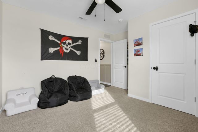 415 St James Gate, Newark, OH 43055