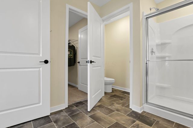 415 St James Gate, Newark, OH 43055