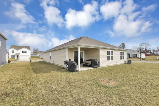 415 St James Gate, Newark, OH 43055