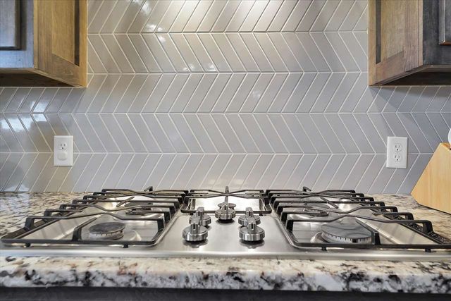 6813 SW Oakley Ave, Lawton, OK 73505