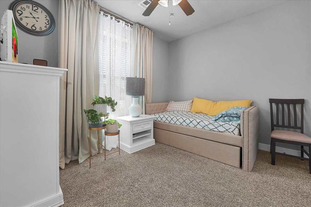 6813 SW Oakley Ave, Lawton, OK 73505