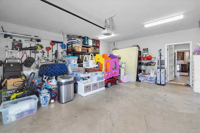 6813 SW Oakley Ave, Lawton, OK 73505