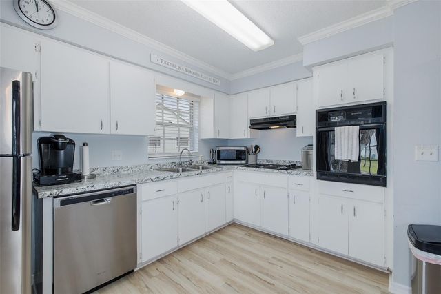 6651 TIMBERCOVE LANE, New Port Richey, FL 34653