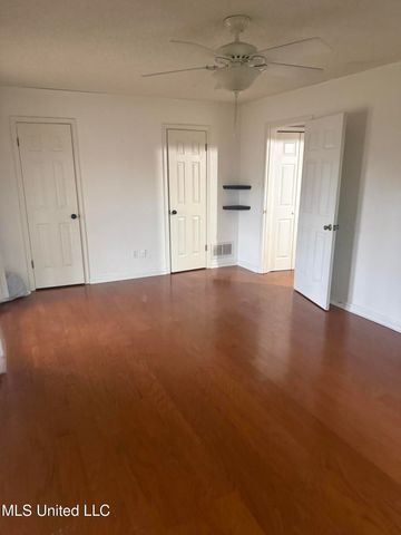 5930 Lee'S Crossing Street, Olive Branch, MS 38654