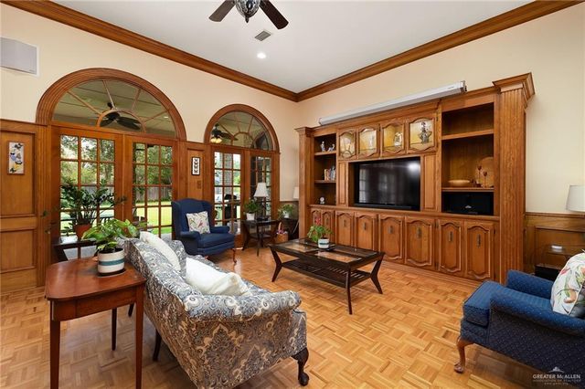 1401 Shay Lane, Edinburg, TX 78539