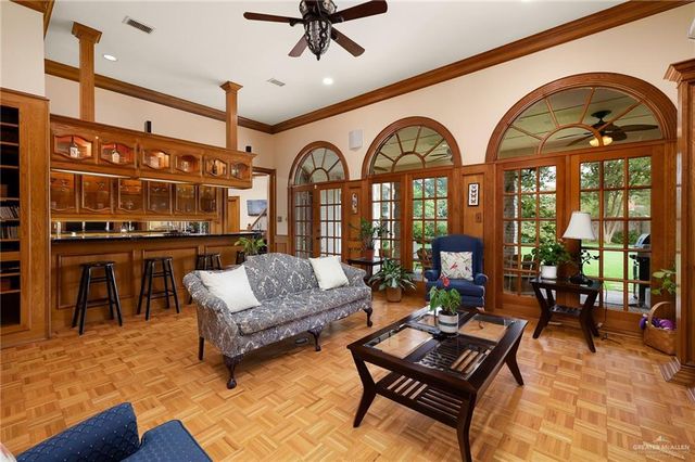 1401 Shay Lane, Edinburg, TX 78539