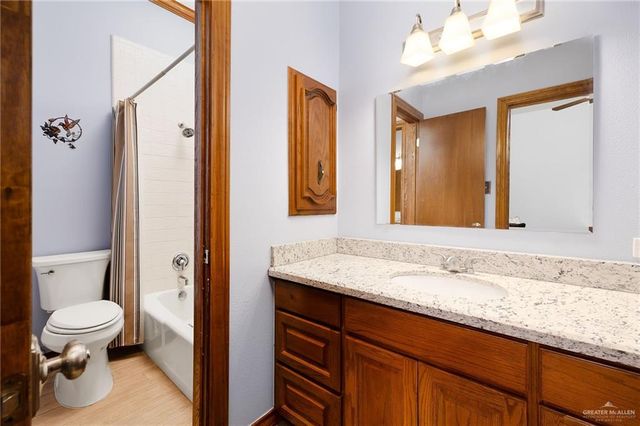 1401 Shay Lane, Edinburg, TX 78539