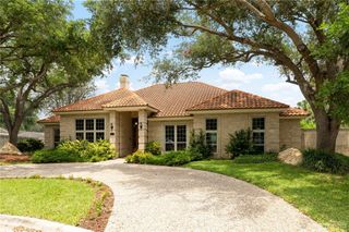 1401 Shay Lane, Edinburg, TX 78539
