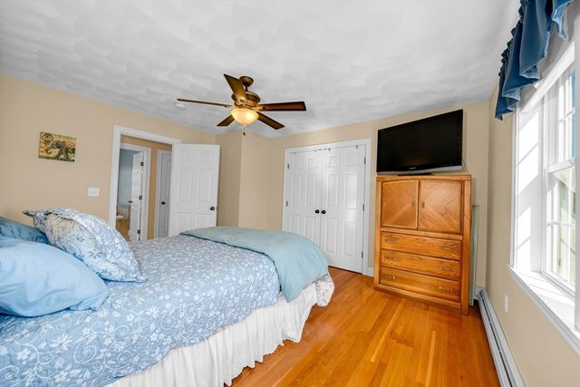 4 Bass St, Beverly, MA 01915