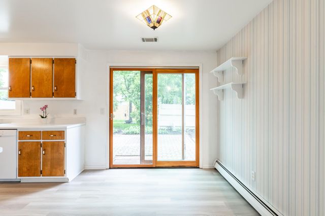 3325 Chelmsford Place, Fort Wayne, IN 46815