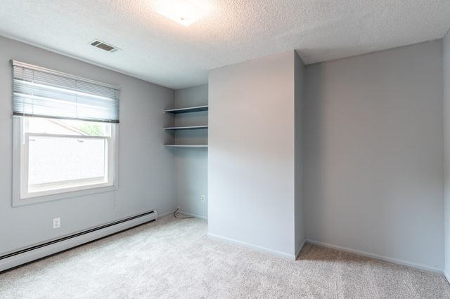 3325 Chelmsford Place, Fort Wayne, IN 46815