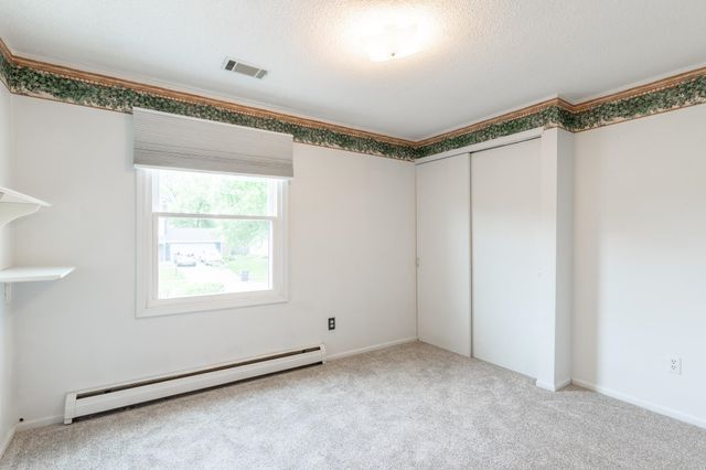 3325 Chelmsford Place, Fort Wayne, IN 46815