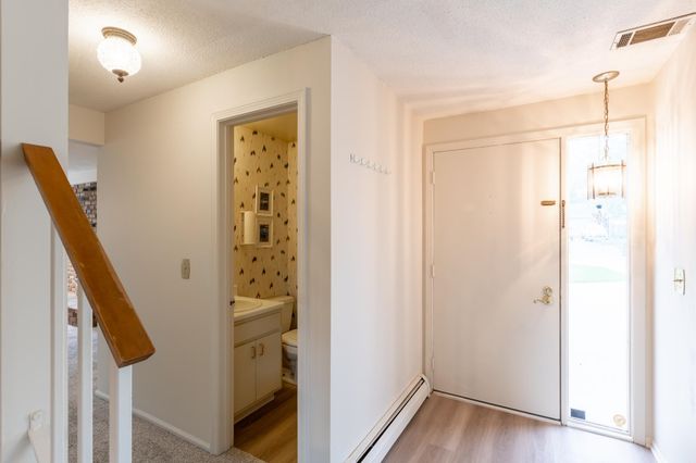 3325 Chelmsford Place, Fort Wayne, IN 46815